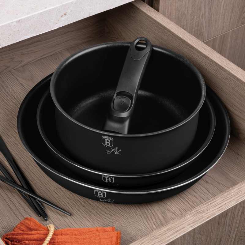 BERLINGERHAUS Sada nádobí s titanovým povrchem 9 ks Matte Black Collection BH-8257