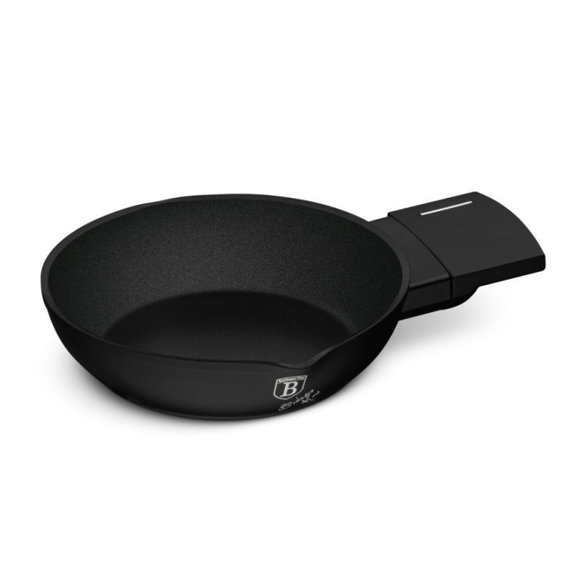 Pánev s titanovým povrchem 16 cm Matte Black Collection
