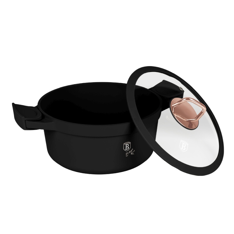 Kastrol s titanovým povrchem a poklicí 24 cm Black Rose Collection