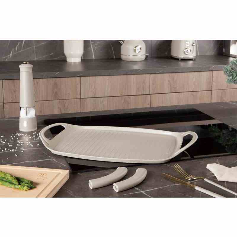 Grilovacia doska s titánovým povrchom 47 cm Sahara Collection