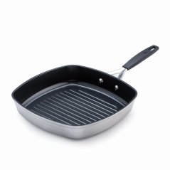 Pánev grilovací s nepřilnavým povrchem SMART 28x28 cm stříbrná Pánev grilovací s nepřilnavým povrchem SMART 28x28 cm stříbrná