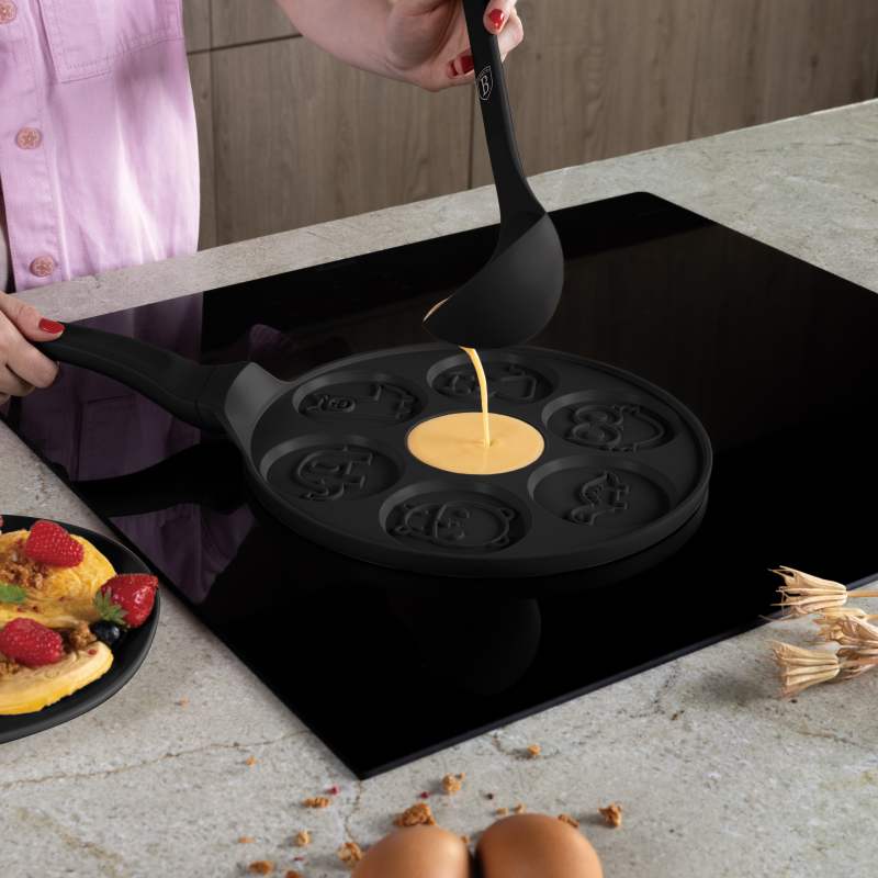 Lívanečník s titanovým povrchem zvířátka 26 cm Matte Black Collection