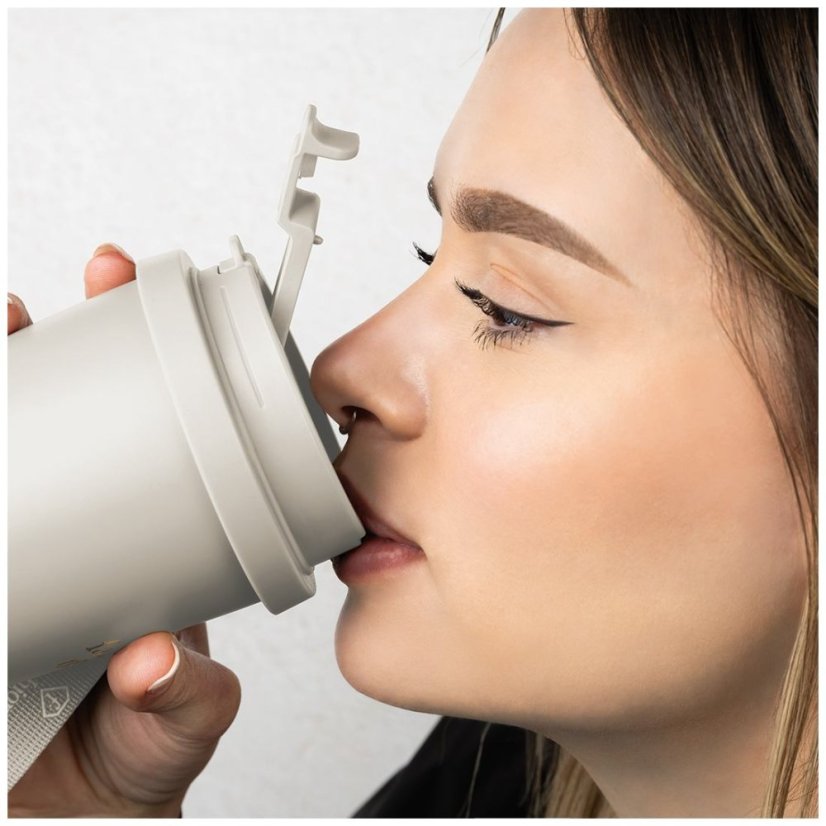 Nerezový termohrnek na kávu i čaj 0,5 l Cream Gold Collection