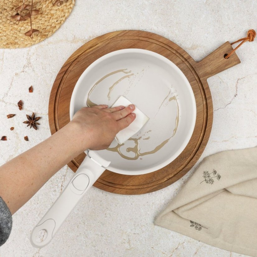 Sada nádobí s titanovým povrchem 13 ks Sahara Marble Collection