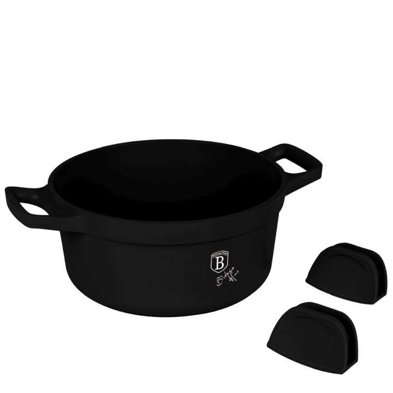 Kastrol s titanovým povrchem a poklicí 24 cm Black Rose Collection