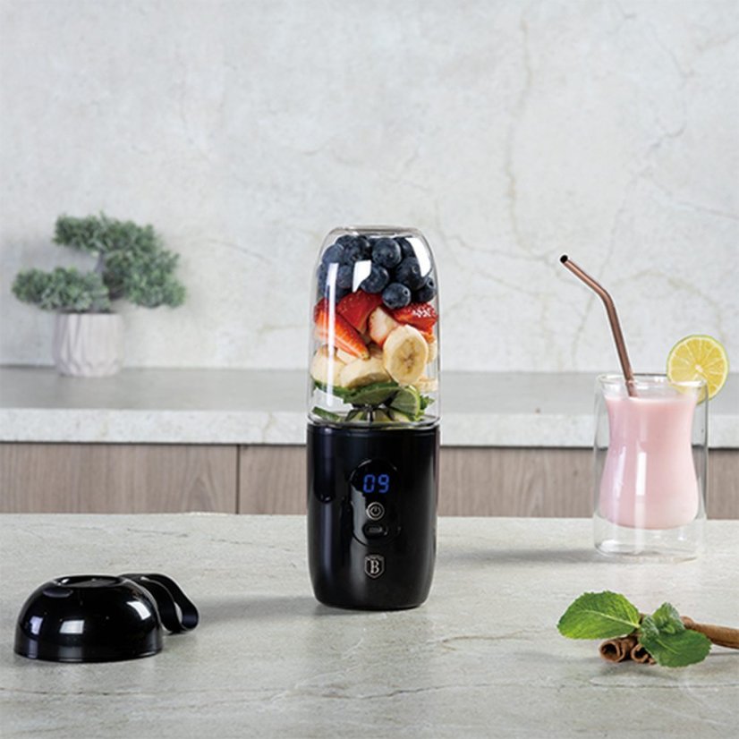 Blender pentru smoothie cu încărcare USB negru