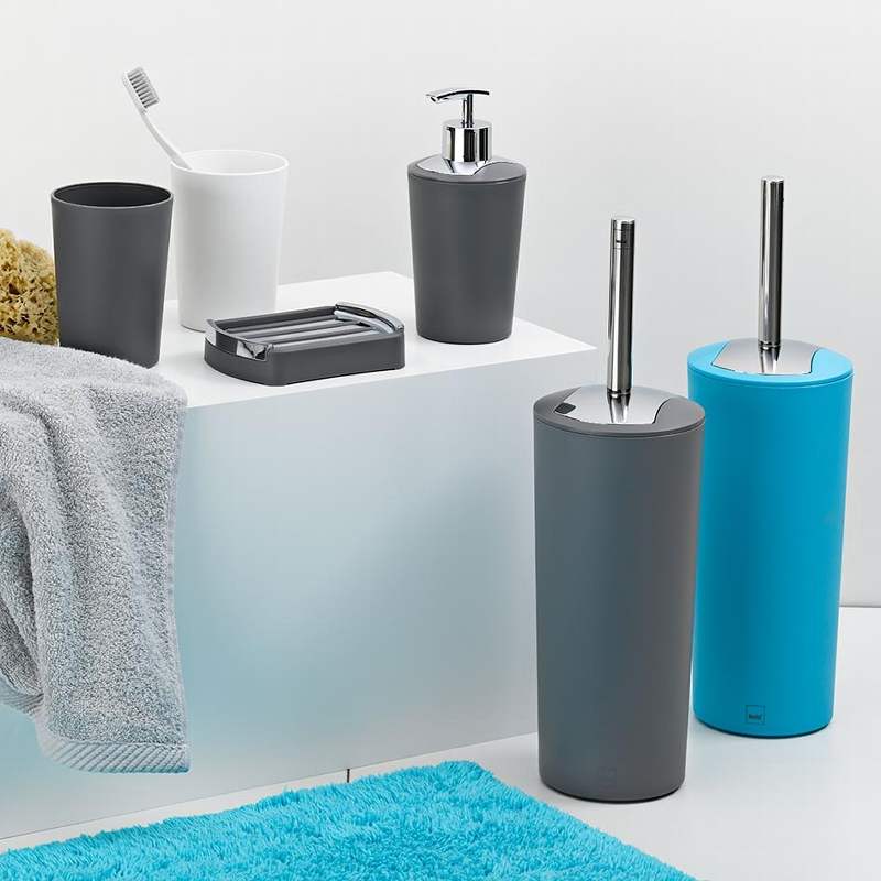 Pohár MARTA plastik bílá H 11cm / Ř 8cm
