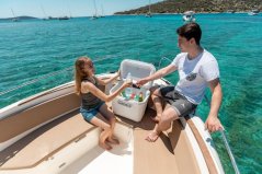 COOLER XTREME MARINE 50QT WHEELED 4 zile de răcire