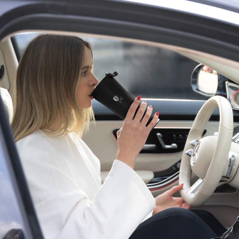 Cană termos din oțel inoxidabil cu pereți dubli 0,5 l Colecția Matte Black
