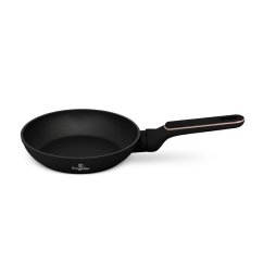 Pánev s titanovým povrchem 20 cm Black Rose Collection