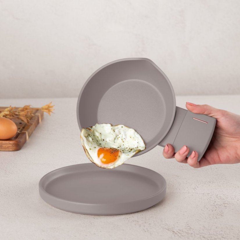 Pánev s titanovým 16 cm Taupe Collection