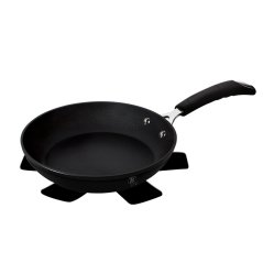 Panvica s titánovým povrchom 20 cm Black Professional Line