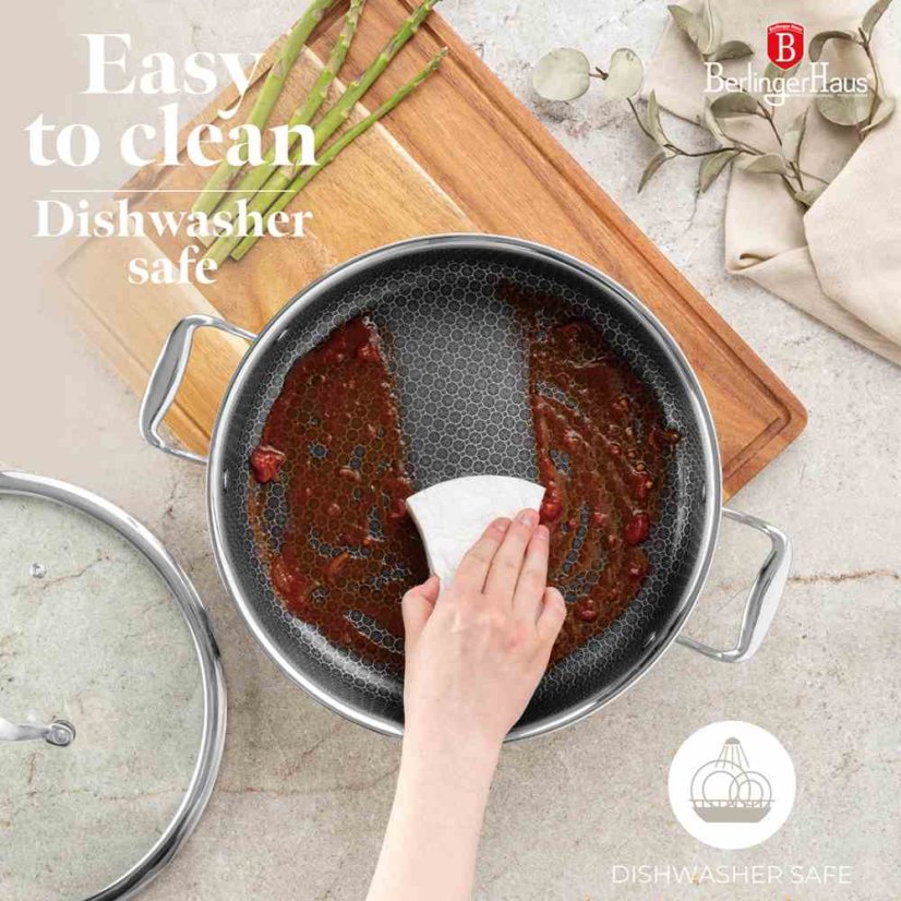 Kastrol nerezový s nepřilnavým povrchem a poklicí 28 cm Eternal Collection