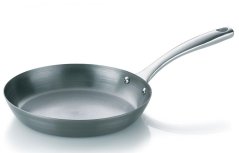 Tigaie de fier FERRUM 24 cm