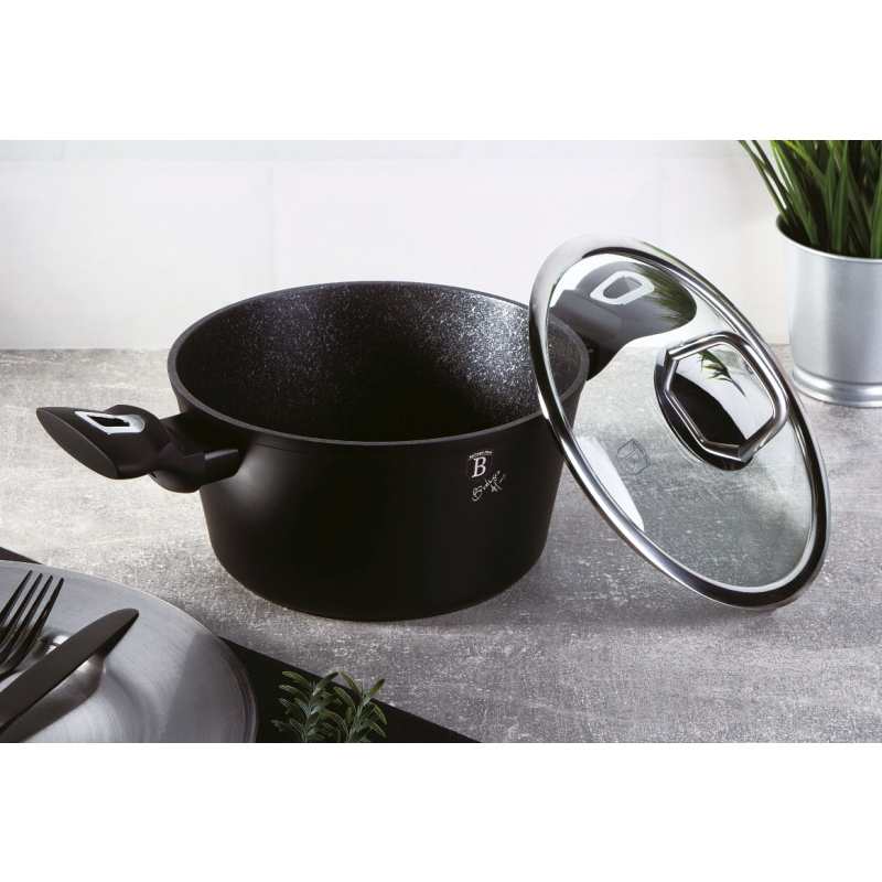 Caserola cu capac cu suprafata de marmura 20 cm Colectia Black Silver