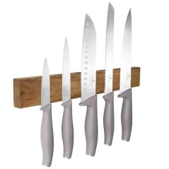 Set de cuțite cu suport magnetic din lemn de salcâm din Colectia Taupe