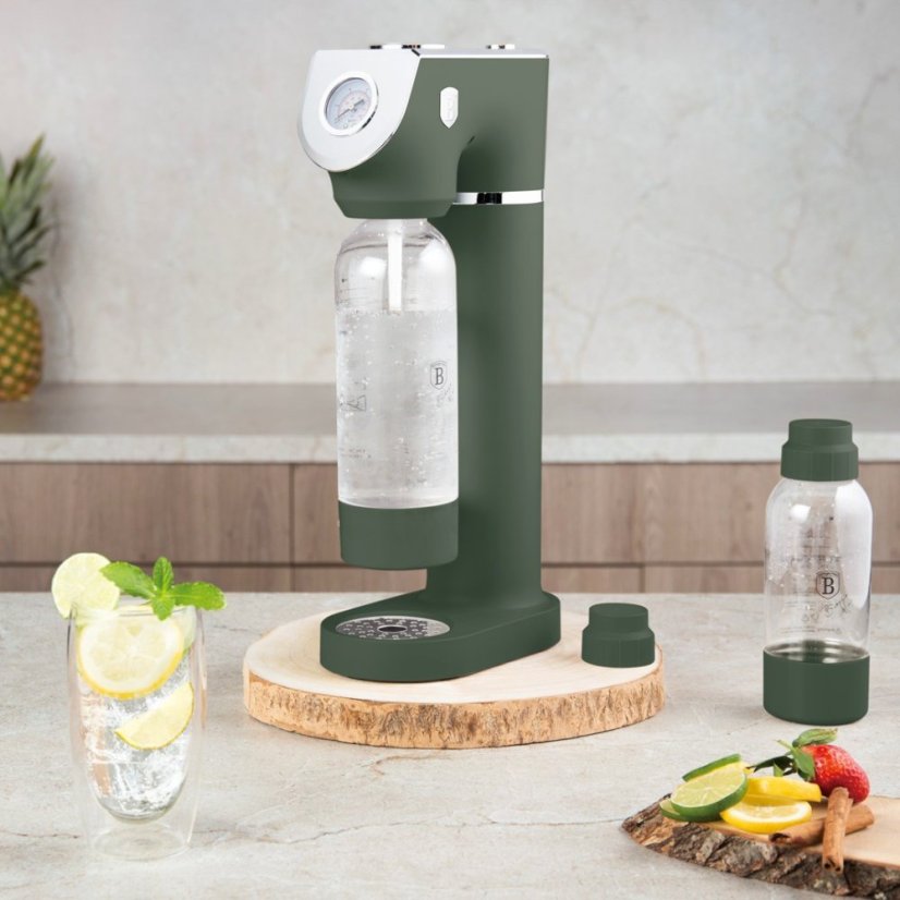 Výrobník sody SODABAR + 2 lahve Matte Green Collection