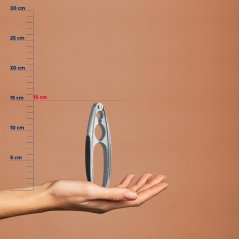 Louskáček Crepa zinek litý stříbrný matný 16,0x5,0cm Louskáček Crepa zinek litý stříbrný matný 16,0x5,0cm