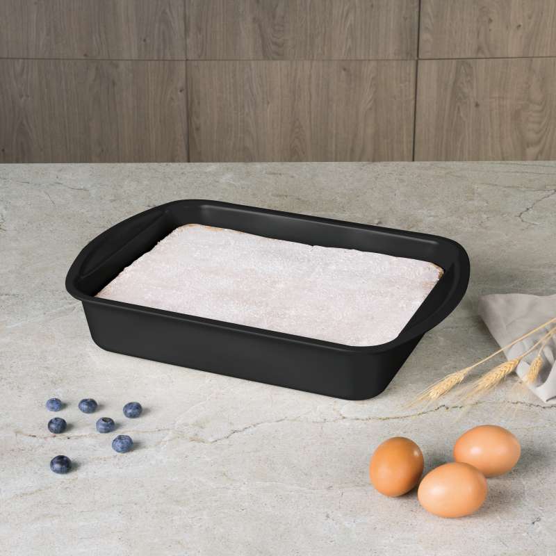 Bandeja de horno con superficie de titanio 40 x 28,5 cm, Colección Negro Mate