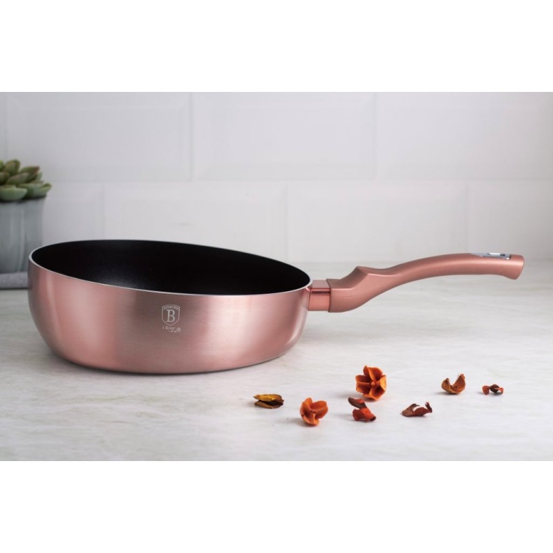 Panvica prehadzovacia s titánovým povrchom 26 cm I-Rose Edition