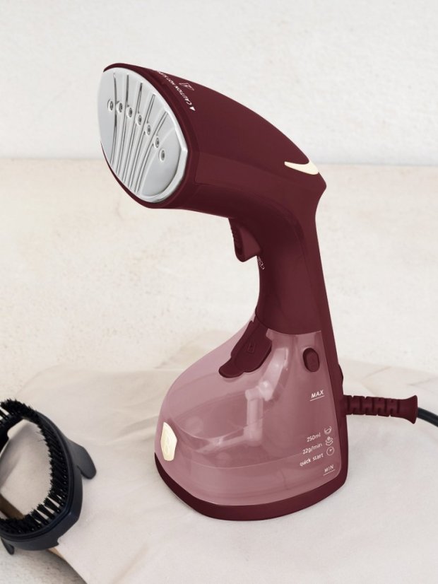 Napařovač oděvů 1500 W Leonardo Collection