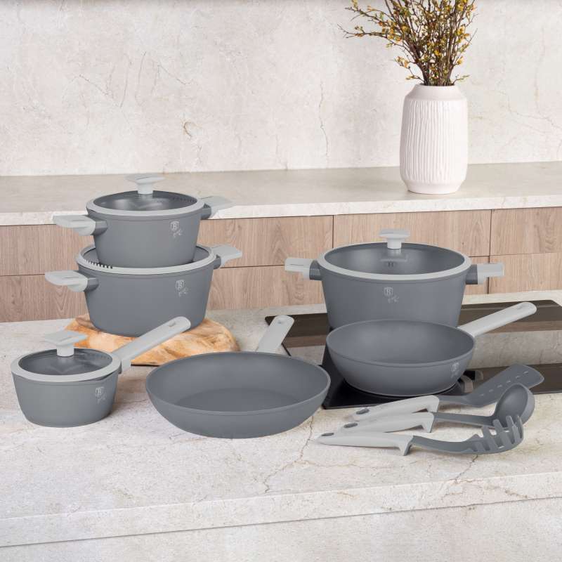 Sada nádobí s titanovým povrchem 15 ks Aspen Collection