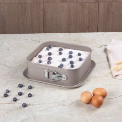 Forma na dort s titanovým povrchem 28x28 cm Taupe Collection