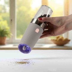 Mlýnek na pepř a sůl s gravitačním mechanismem sada 2 ks Taupe Collection Mlýnek na pepř a sůl s gravitačním mechanismem sada 2 ks Taupe Collection