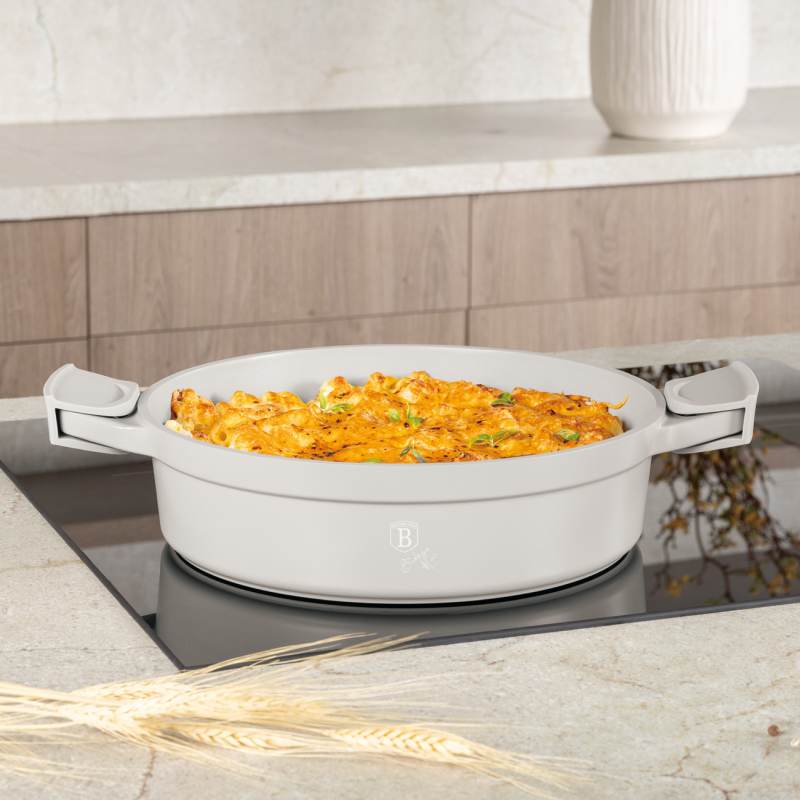 BERLINGERHAUS Pekáč s titanovým povrchem a poklicí 28 cm Sahara Collection BH-7785