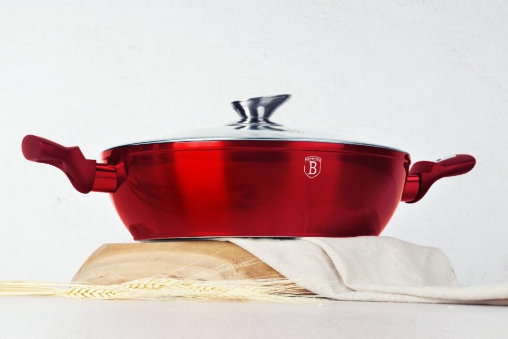 BERLINGERHAUS Pánev Wok s poklicí 30 cm Burgundy Metallic Line BH-7110